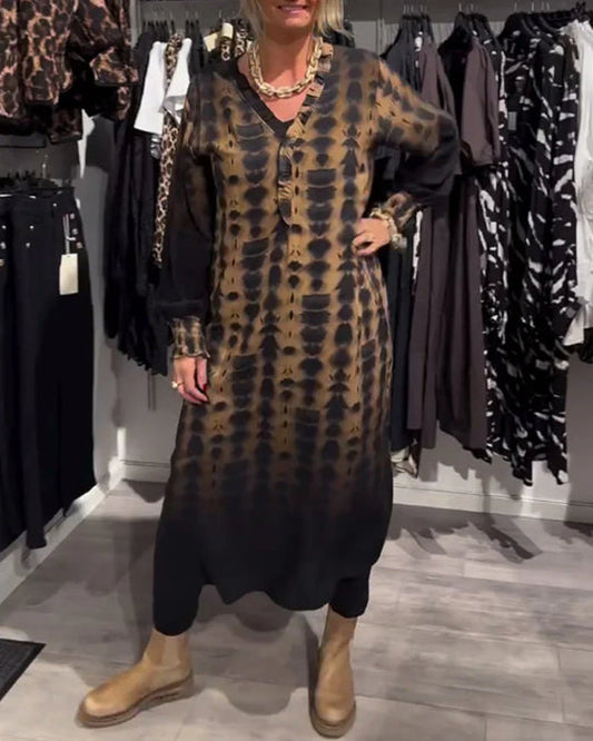 V-nyakú, hosszú ujjú színátmenetes ruha